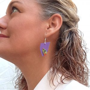 ASIMÉTRICO COLOR MORADO